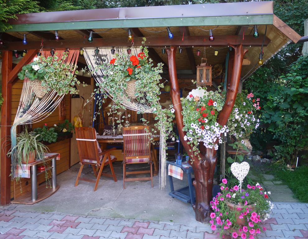 Familien-Ferienwohnung Haustein Konigswalde Zewnętrze zdjęcie